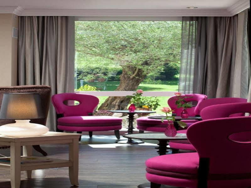 Logis Auberge Saint Simond อิกซ์เลส์แบ็งส์ ภายนอก รูปภาพ
