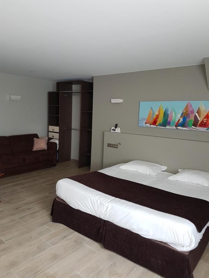 Logis Auberge Saint Simond อิกซ์เลส์แบ็งส์ ภายนอก รูปภาพ