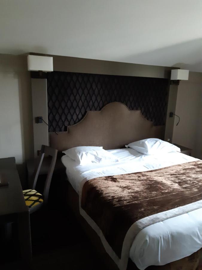 Logis Auberge Saint Simond อิกซ์เลส์แบ็งส์ ภายนอก รูปภาพ